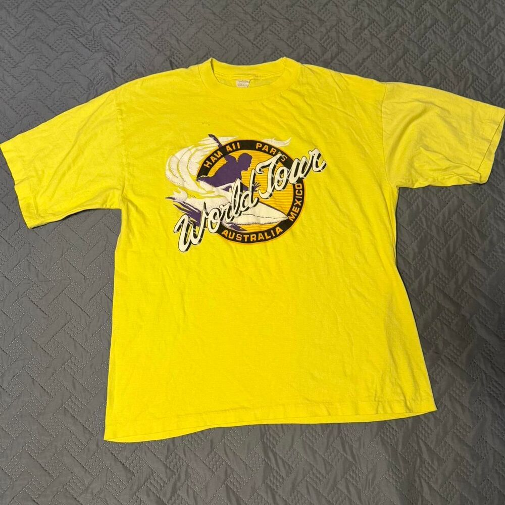 RARE True Vintage 80s Surf World Tour Single Stitch Yellow Tee Size Large